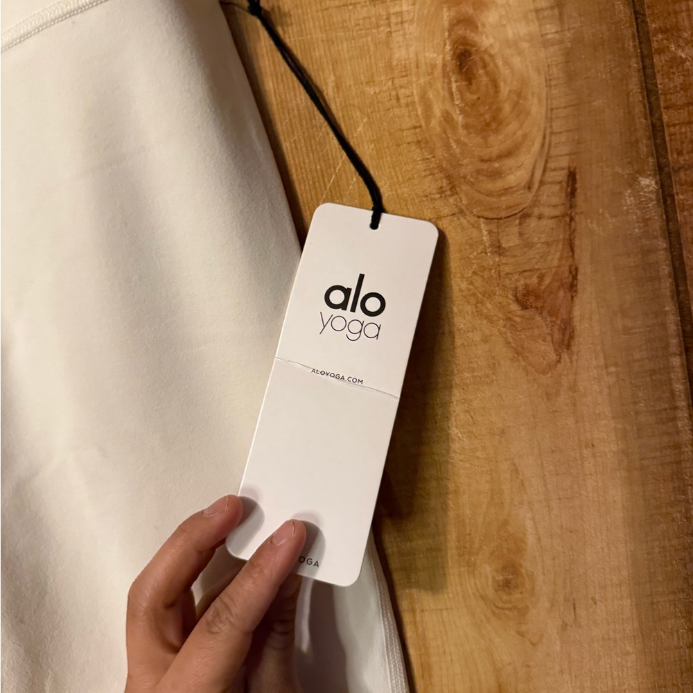 Alo Yoga Airbrush High-Waist 7/8 Bootcut Legging $128 Retail NWT - Picture 7 of 12